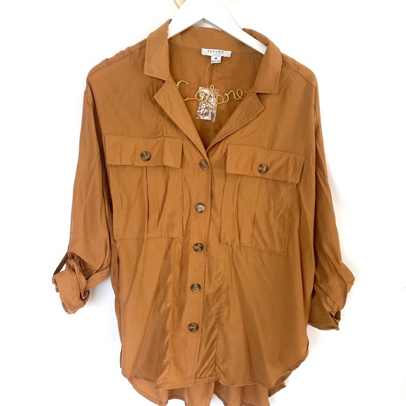 Tan Button Down Safari Top - Picture 2 of 3